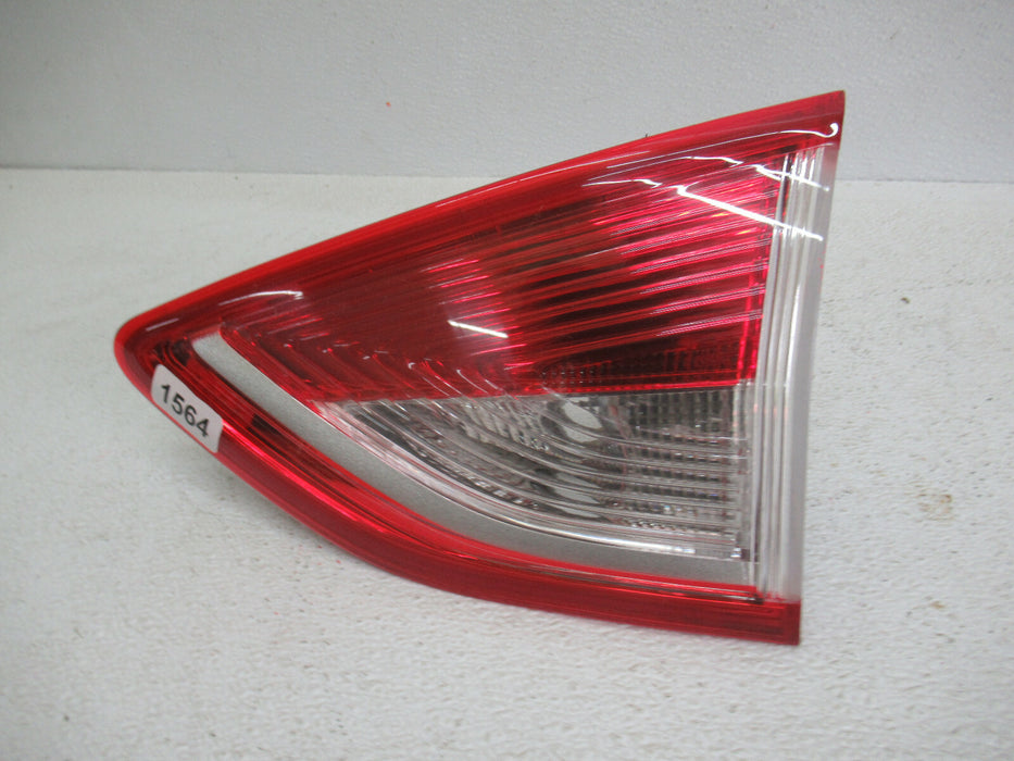 2013 2014 2015 2016 FORD ESCAPE RIGHT TRUNK LID TAILLIGHT LAMP OEM