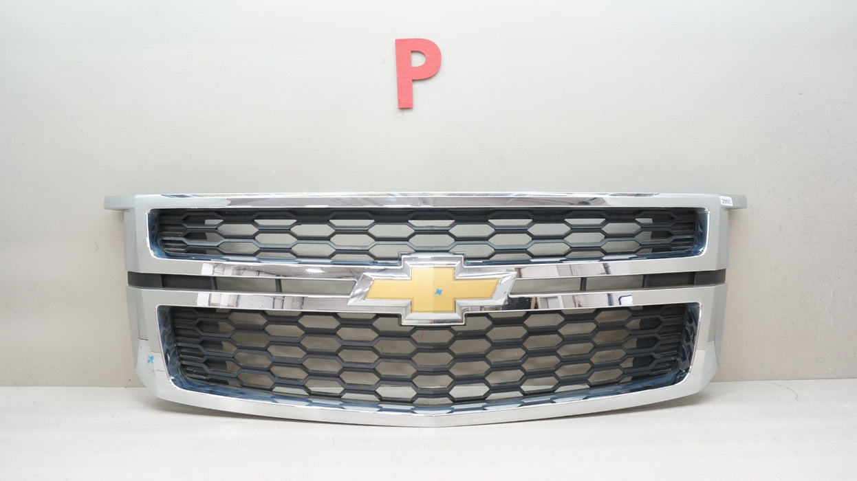 2015-2020 CHEVROLET TAHOE FRONT UPPER RADIATOR GRILLE OEM 2344094