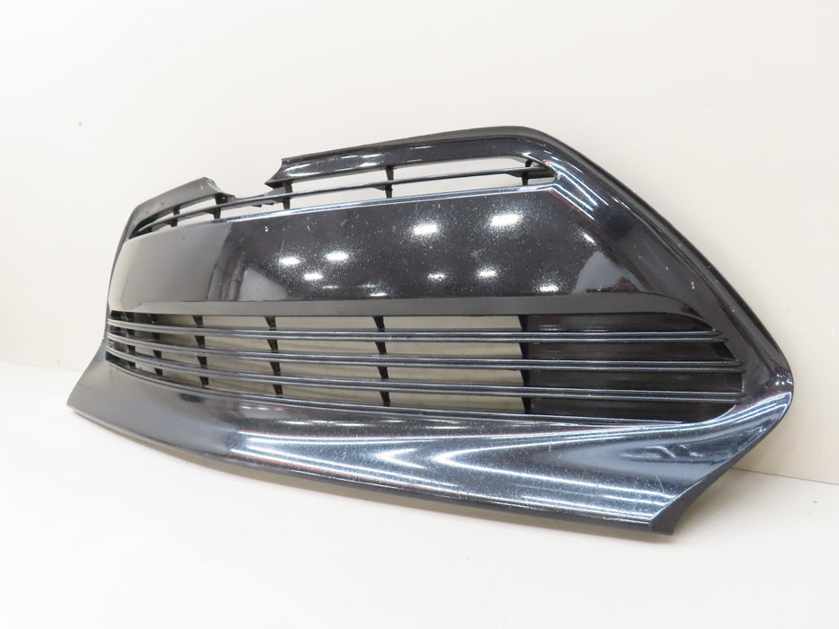 2017-2019 TOYOTA COROLLA FRONT LOWER BUMPER GRILLE GRILL OEM