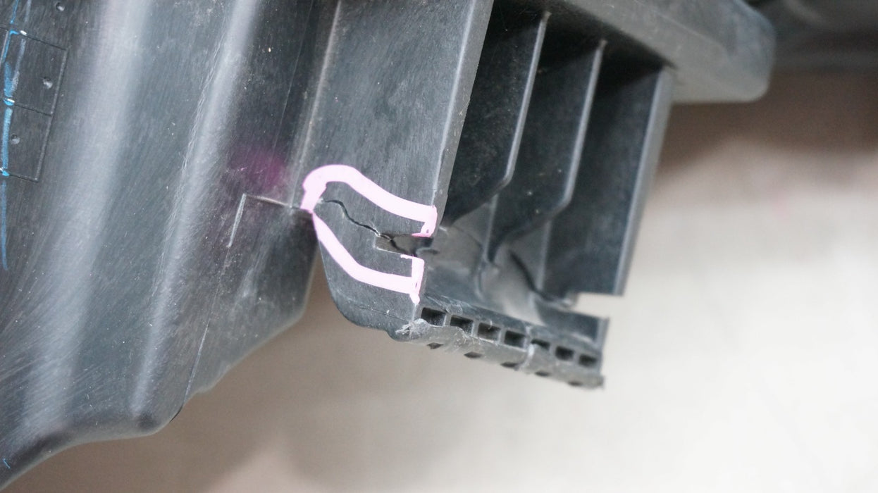 2022-2024 HYUNDAI TUCSON FRONT RIGHT PASSENGER SIDE DAYTIME RUNNING LIGHT DRL OE