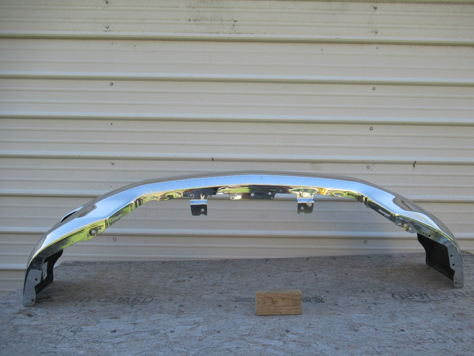 2016-2019 CHEVY SILVERADO 1500 FRONT METAL BUMPER CHROME 84051822 OEM