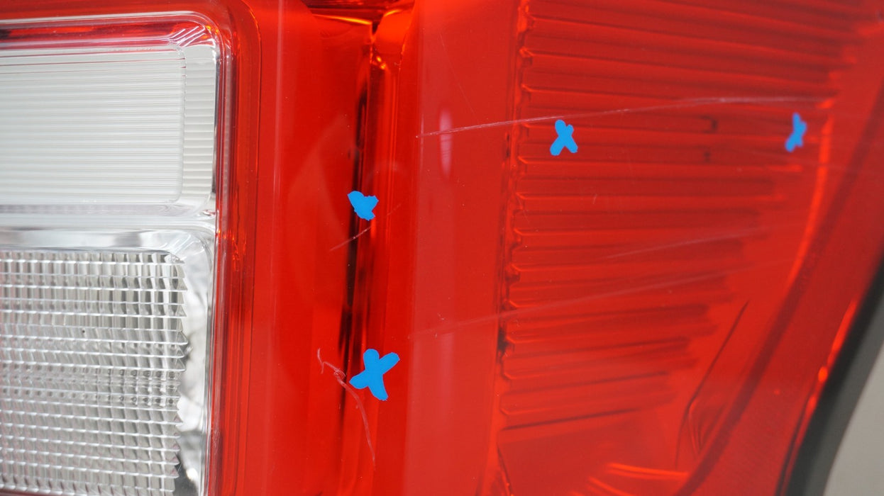 2022-2024 FORD EXPEDITION REAR RIGHT PASSENGER SIDE TAIL LIGHT OEM NL1B-13B504