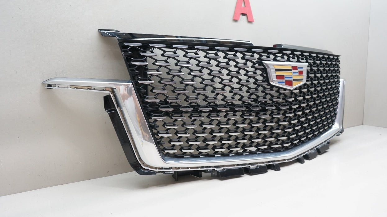2021-2024 CADILLAC ESCALADE FRONT BUMPER RADIATOR GRILLE OEM 84830289