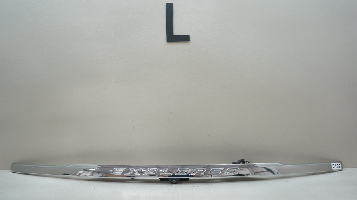 2016-2017 FORD EXPLORER REAR TAILGATE CHROME MOLDING W/CAMERA OEM