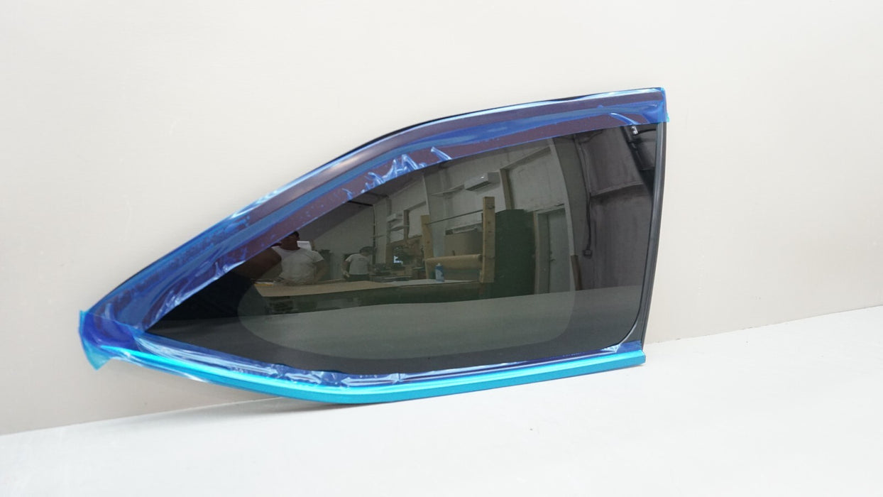 2020-2025 TOYOTA HIGHLANDER REAR RIGHT PASSENGER SIDE QUARTER WINDOW GLASS OEM
