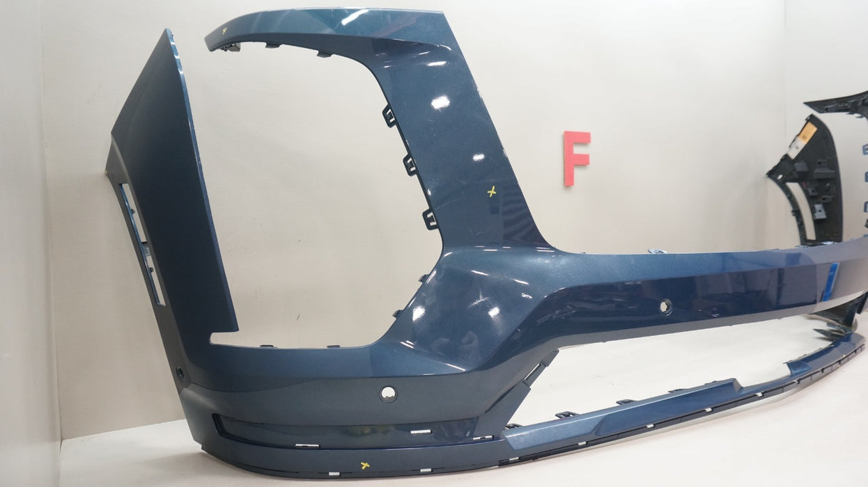 2025-2026 CADILLAC ESCALADE FRONT BUMPER COVER OEM 84966320