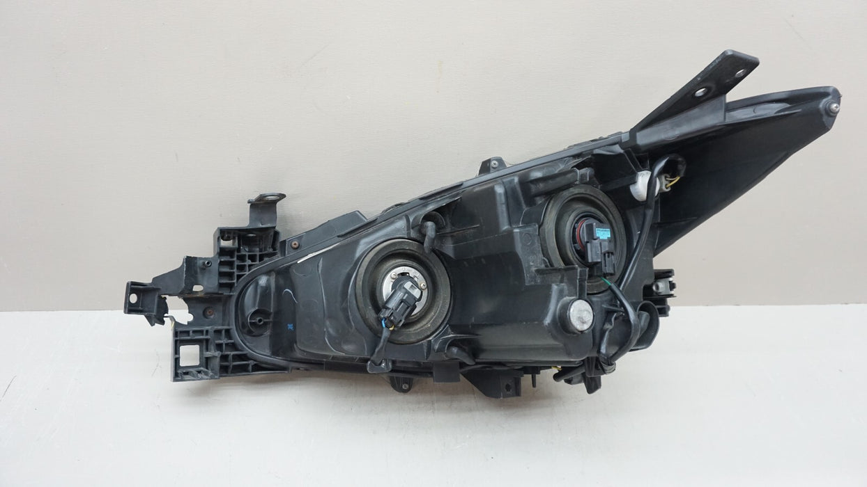 2014-2016 MAZDA 3 FRONT RIGHT PASSENGER SIDE HALOGEN HEADLIGHT OEM 14 15 16