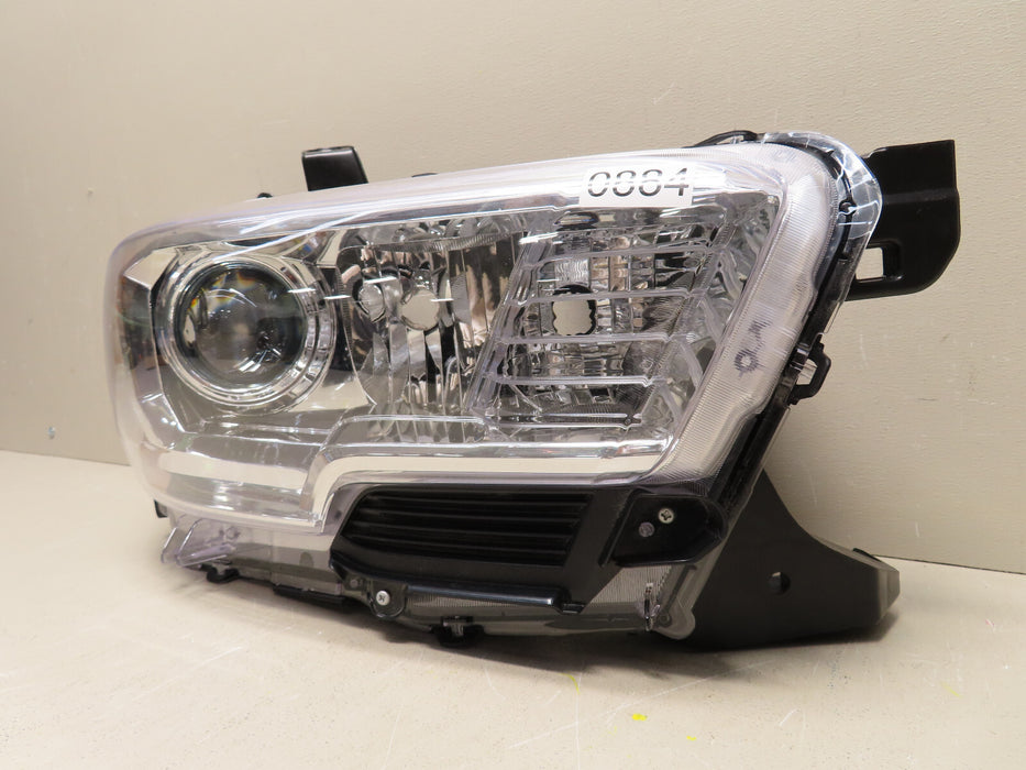 2016 2017 2018 TOYOTA TACOMA RIGHT PASSENGER SIDE HEADLIGHT HALOGEN DEPO