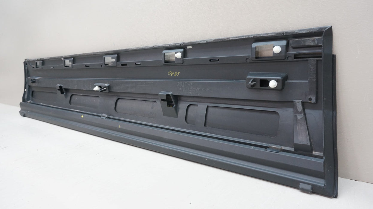 2016-2020 BENTLEY BENTAYGA RH RIGHT FRONT DOOR MOLDING TRIM OEM 36A-853-072