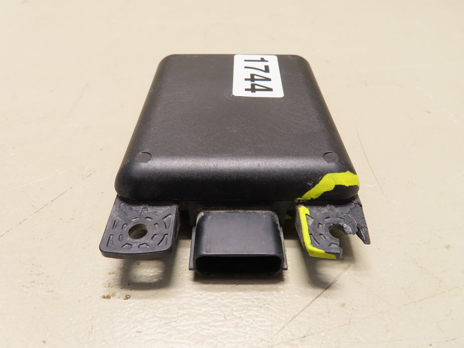 2018-2021 CHEVROLET EQUINOX LEFT REAR BLIND SPOT RADAR MODULE OEM 8412 9137