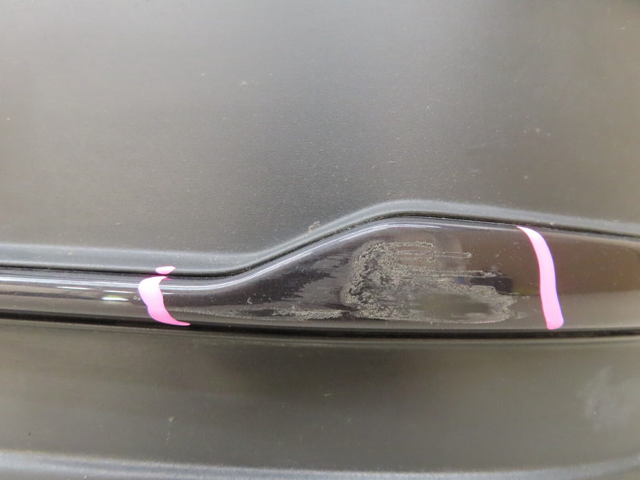 2016-2019 AUDI Q7 FRONT RIGHT PASSENGER FOG LIGHT BEZEL INSERT OEM 4M0807682R