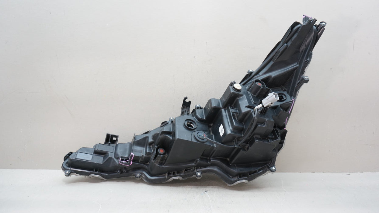 2020-2022 TOYOTA COROLLA FRONT RIGHT PASSENGER SIDE HALOGEN HEADLIGHT OEM