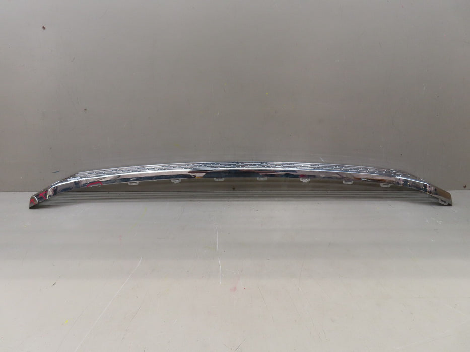 2020-2021 GMC SIERRA 3500 HD DENALI RADIATOR LOWER INSERT GRILLE OEM 84393048