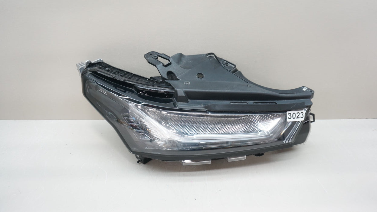 2022-2024 CHEVROLET TRAVERSE FRONT RIGHT SIDE LED HEADLIGHT OEM 85584766