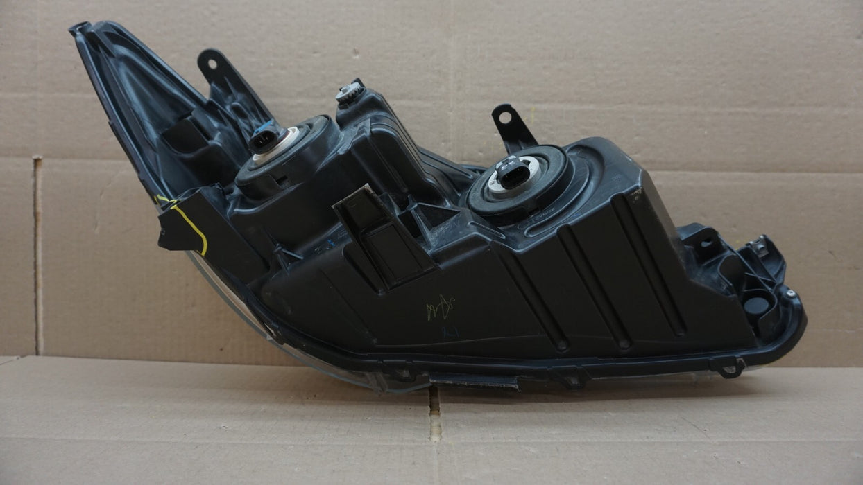 2015-2017 TOYOTA CAMRY FRONT LEFT DRIVERS SIDE HALOGEN HEADLIGHT OEM 15 16 17