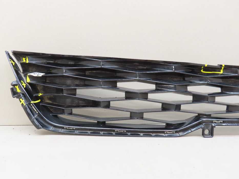 2020-2022 KIA SELTOS FRONT RADIATOR GRILLE OEM