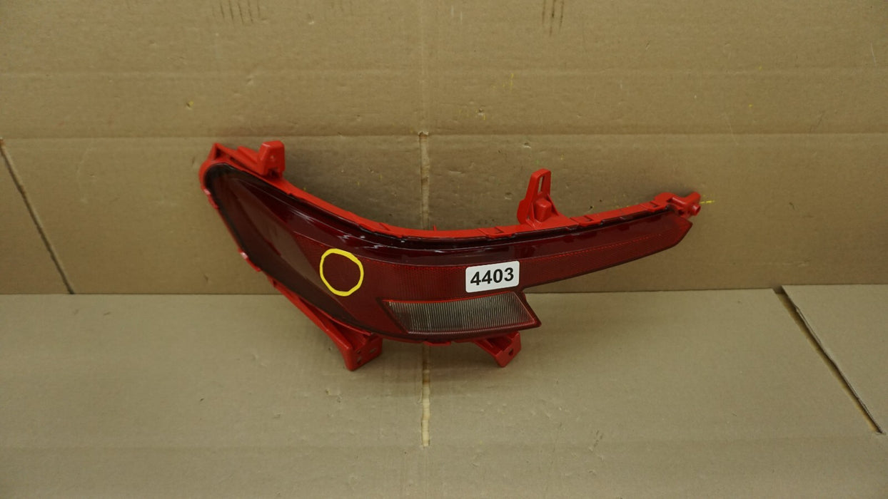 2019-2020 HYUNDAI ELANTRA RIGHT PASSENGER SIDE TAIL LIGHT BUMPER REFLECTOR OEM