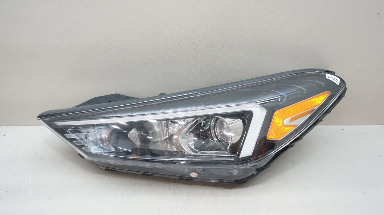 2019-2021 HYUNDAI TUCSON FRONT LEFT DRIVER SIDE HALOGEN HEADLIGHT OEM 92101-D3