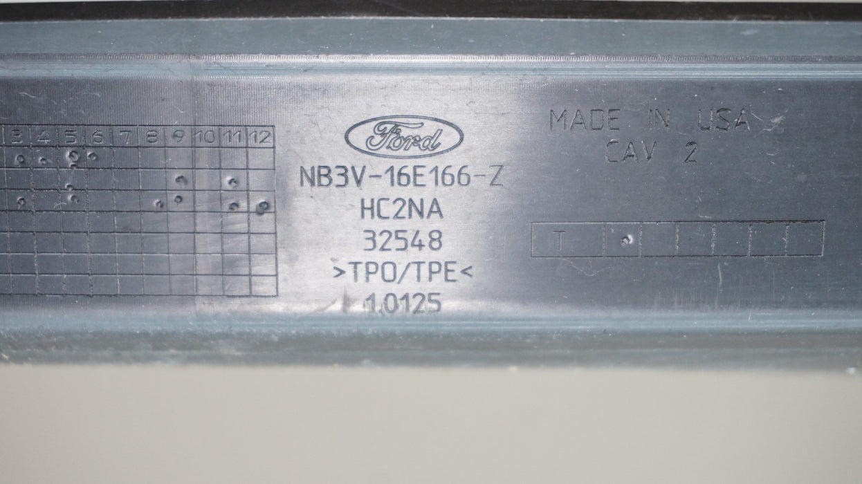 2021-2025 FORD BRONCO FRONT UPPER ACTIVE RADIATOR AIR SHUTTER OEM M2DB-16E166