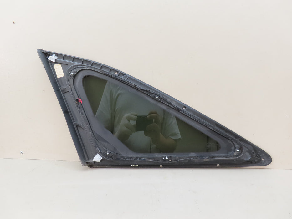 2021-2023 KIA SORENTO REAR RIGHT PASSENGER SIDE QUARTER GLASS OEM 87820-R5400
