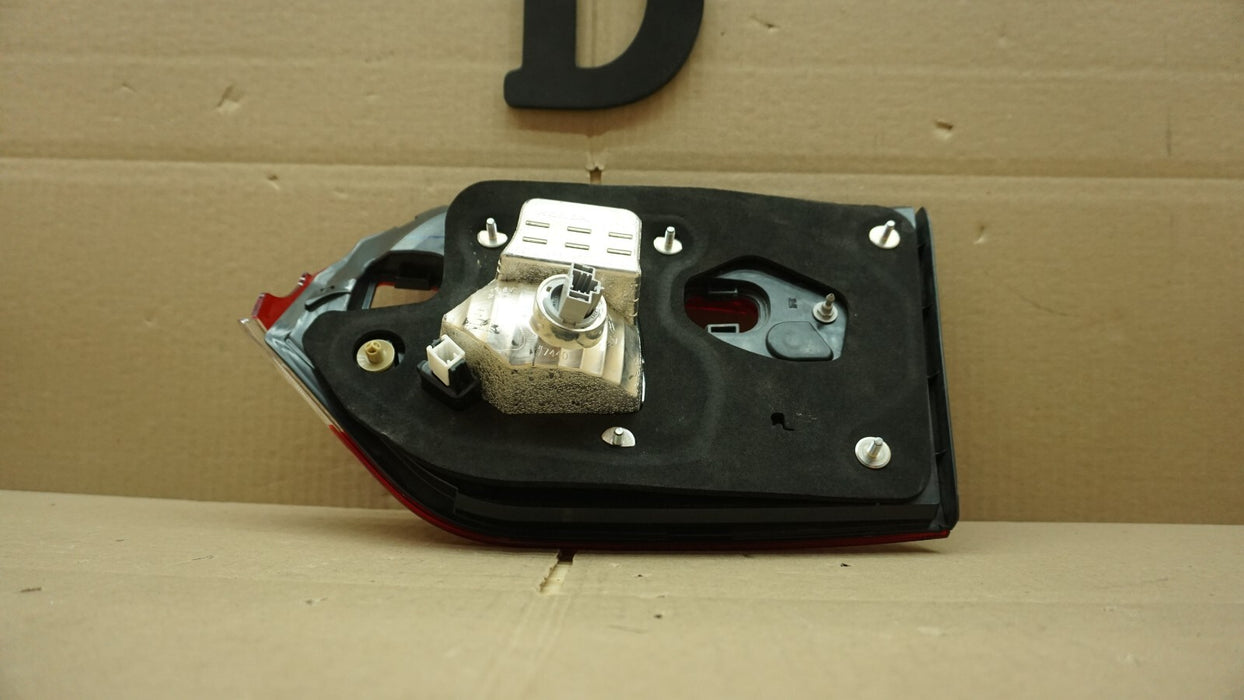 2018-2022 HONDA ODYSSEY LEFT DRIVER SIDE TAIL LIGHT HALOGEN OEM 18 19 20 21 22
