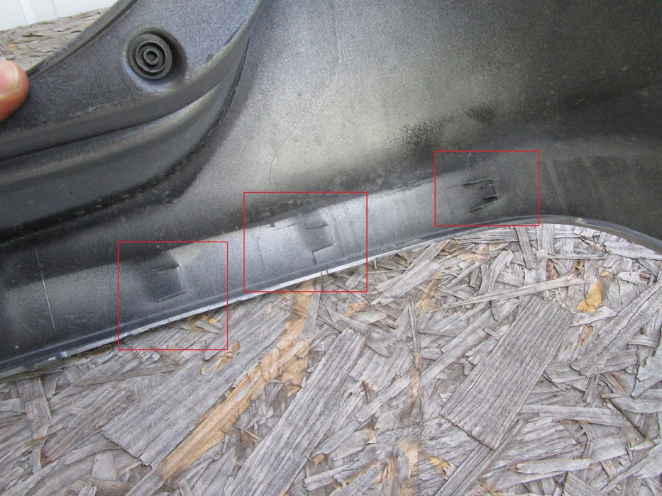 13 14 15 HYUNDAI SANTA FE REAR BUMPER COVER OEM