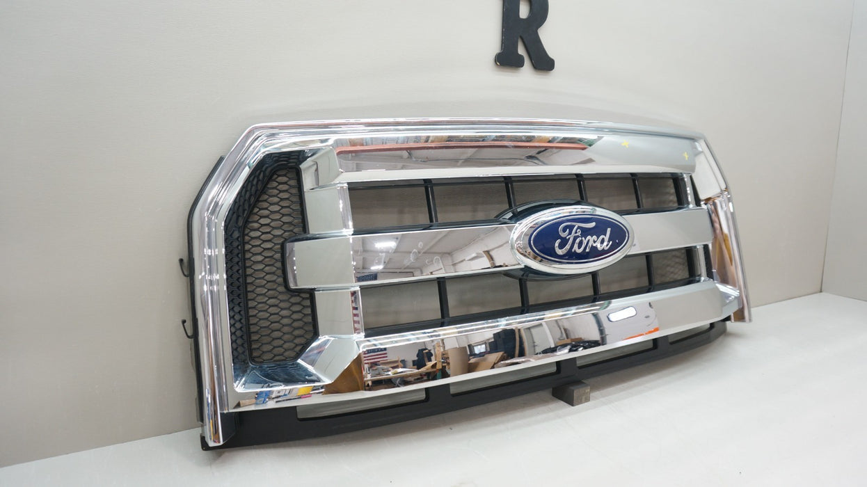 2015-2017 FORD F150 XLT FRONT BUMPER RADIATOR GRILLE OEM FL34-8200-DBW