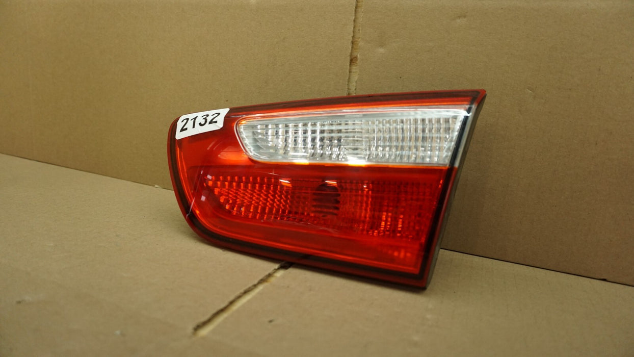 2012-2017 KIA RIO SEDAN RIGHT PASSENGER SIDE TAIL LIGHT HALOGEN OEM