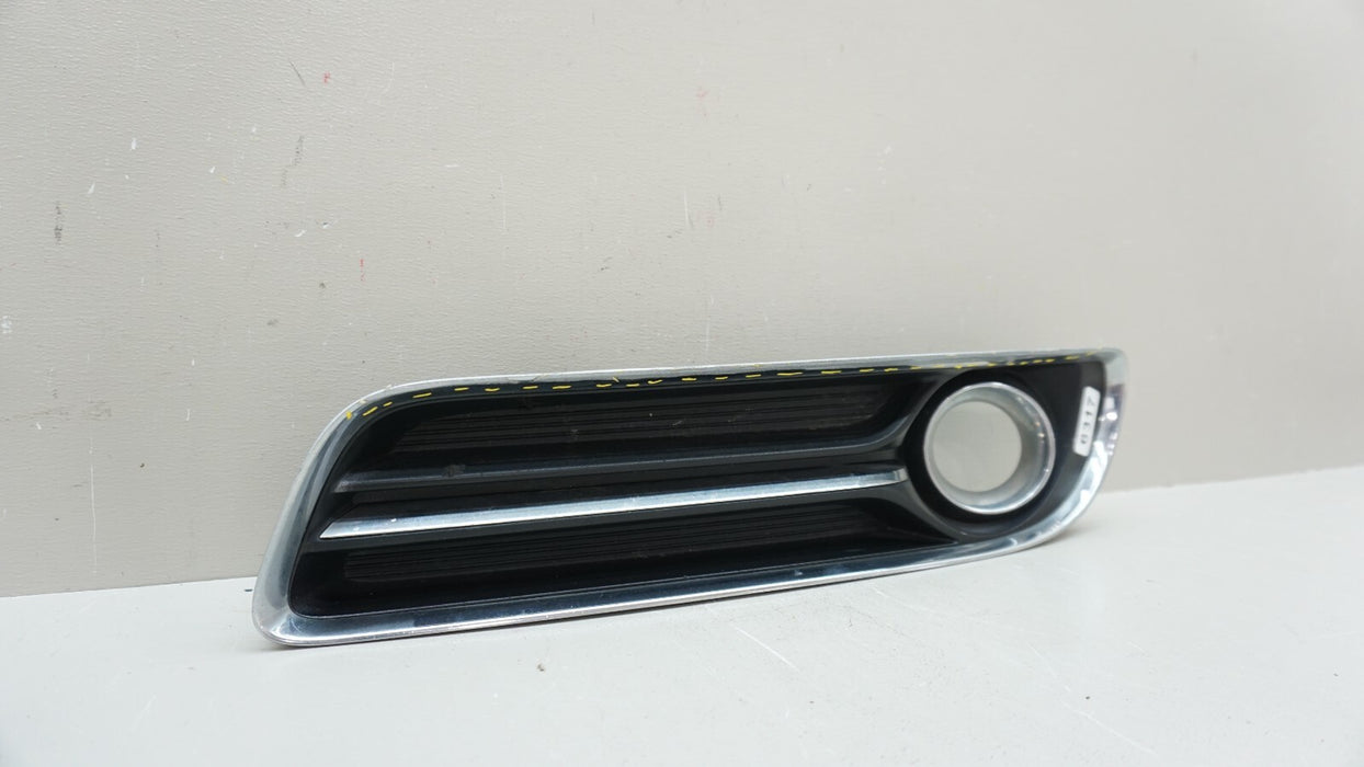 2011-2016 CHRYSLER 300 LEFT LOWER GRILLE FOG LIGHT BEZEL TRIM OEM 11LX-197AB