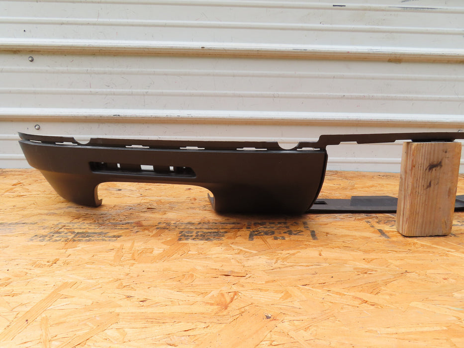 2017-2021 CHEVROLET TRAVERSE REAR LOWER VALANCE BUMPER COVER OEM 84294625