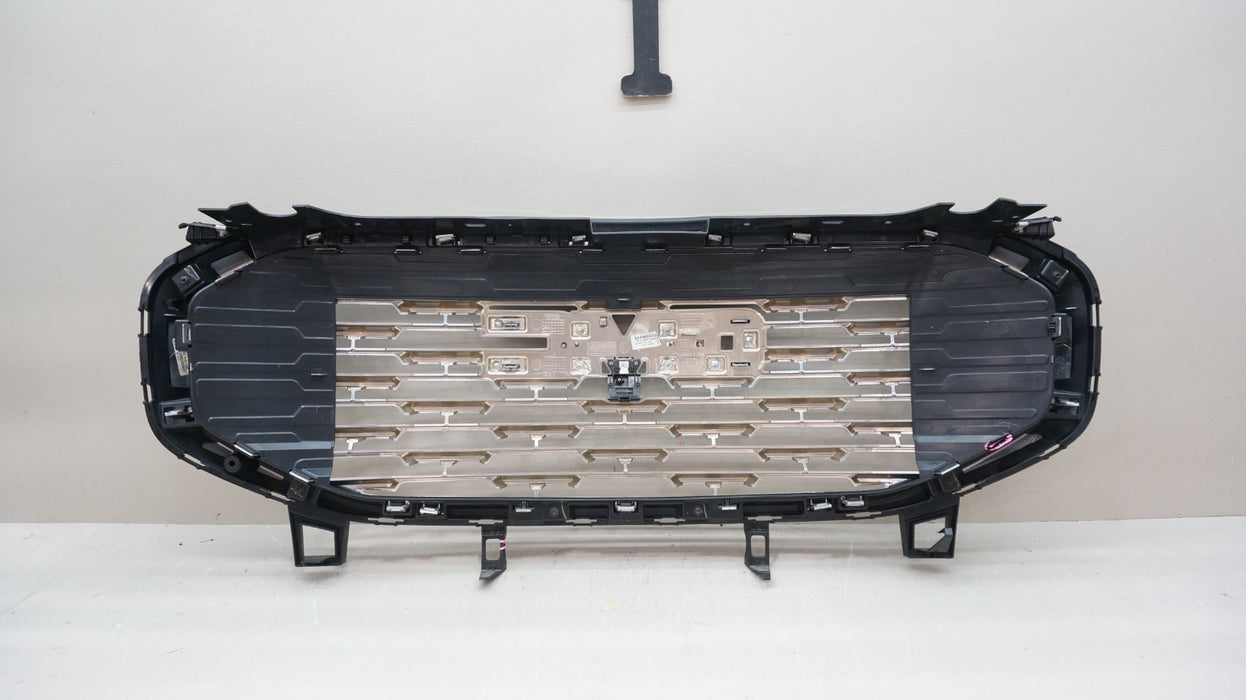 2018-2021 GMC TERRAIN FRONT BUMPER RADIATOR GRILLE OEM 84236094