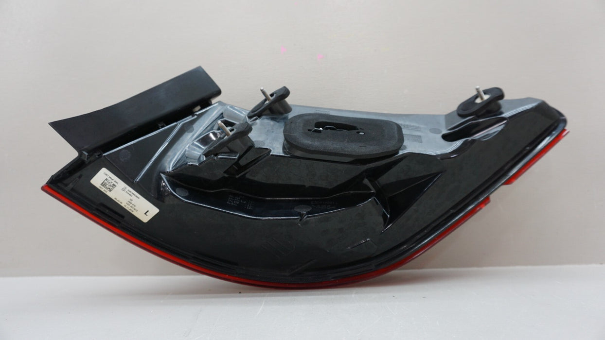 2014-2017 MERECEDES-BENZ E-CLASS REAR LEFT DRIVERS SIDE TAIL LIGHT OEM