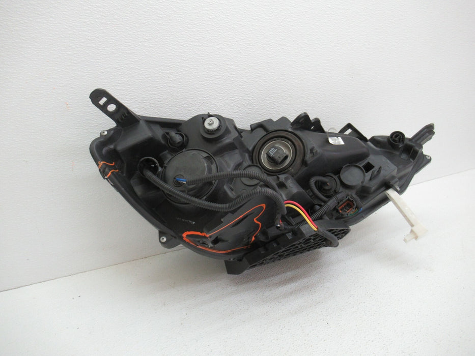 2016-2018 NISSAN SENTRA FRONT LEFT DRIVER SIDE HEADLIGHT HEAD LAMP HALOGEN OEM