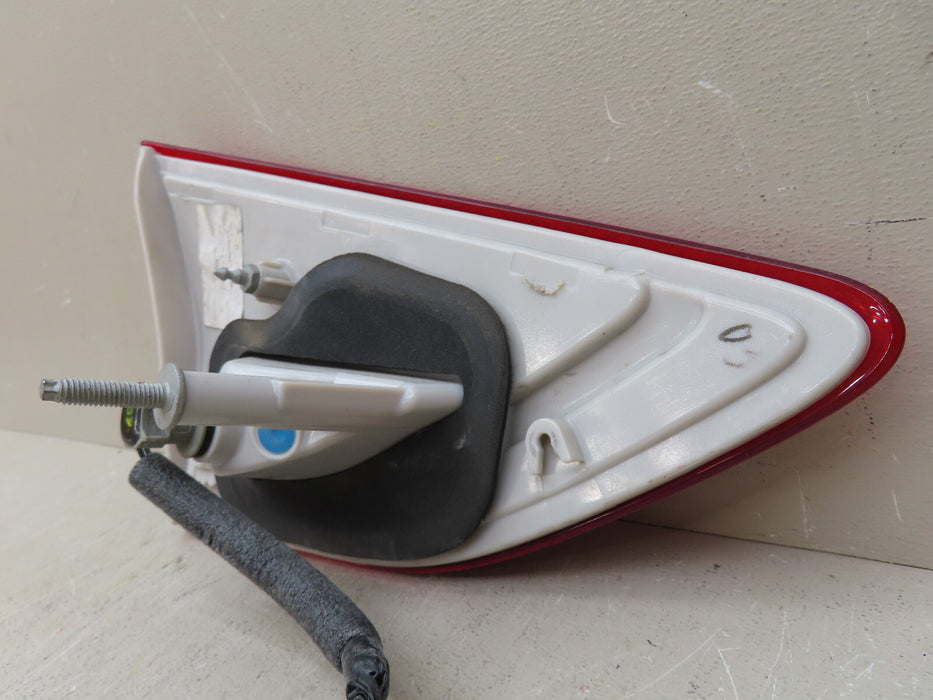 2013-2016 FORD ESCAPE REAR RIGHT PASSENGER SIDE TAIL LIGHT LAMP OEM