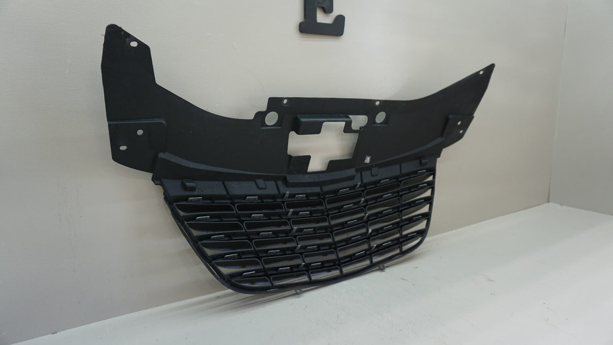 2011-2014 CHRYSLER 200 FRONT BUMPER UPPER GRILL GRILLE OEM 5002386 11 12 13 14