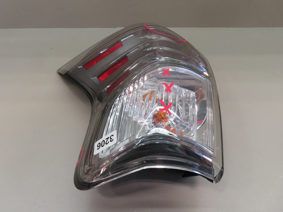 2014-2020 LEXUS GS460 REAR RIGHT PASSENGER TAIL LIGHT OEM