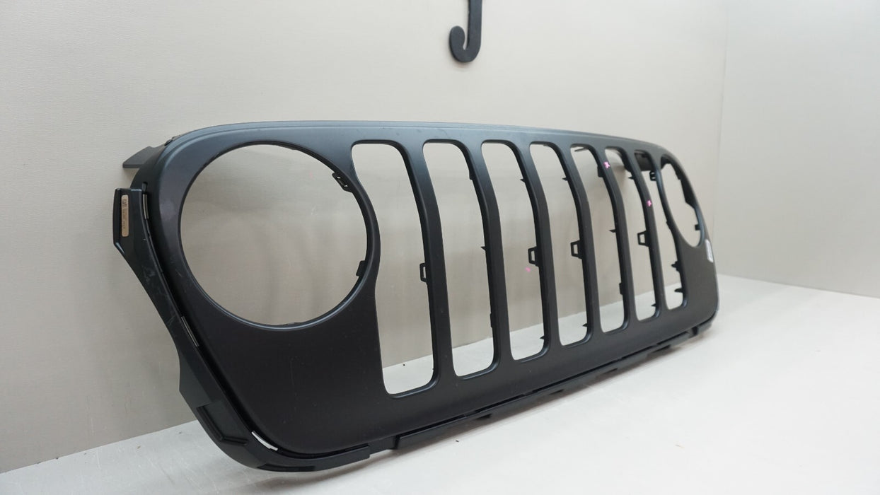 2018-2023 JEEP WRANGLER SAHARA FRONT RADIATOR GRILLE GRILL OEM 6BY79TRMAB