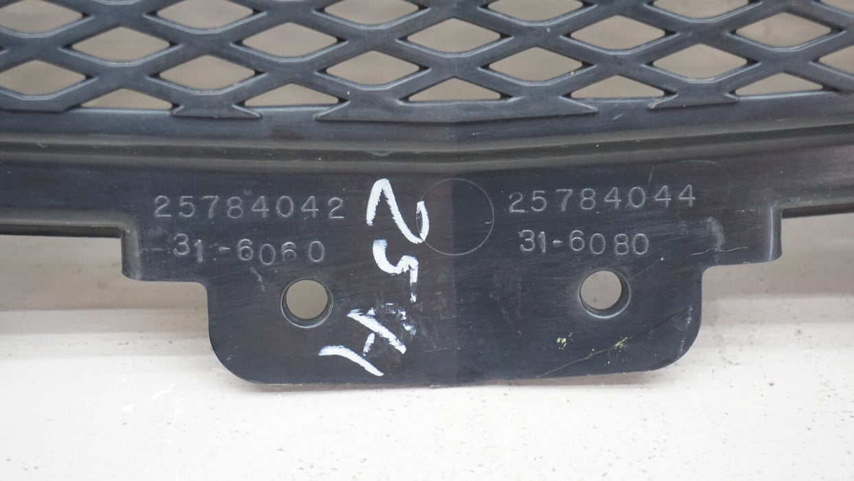 2008-2012 CHEVROLET MALIBU FRONT CENTER BUMPER RADIATOR GRILLE OEM 25784042