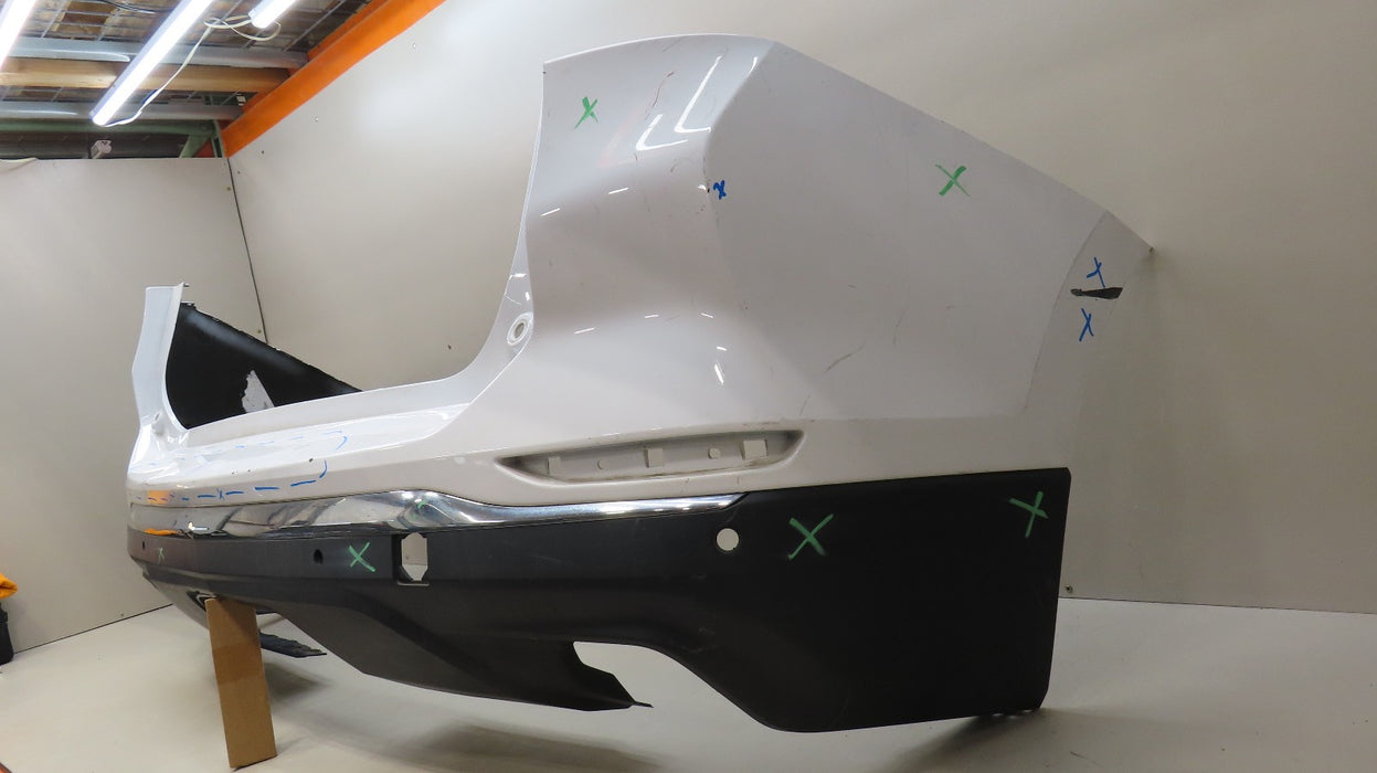 2018-2020 CHVROLET EQUINOX REAR BUMPER COVER OEM 23333105