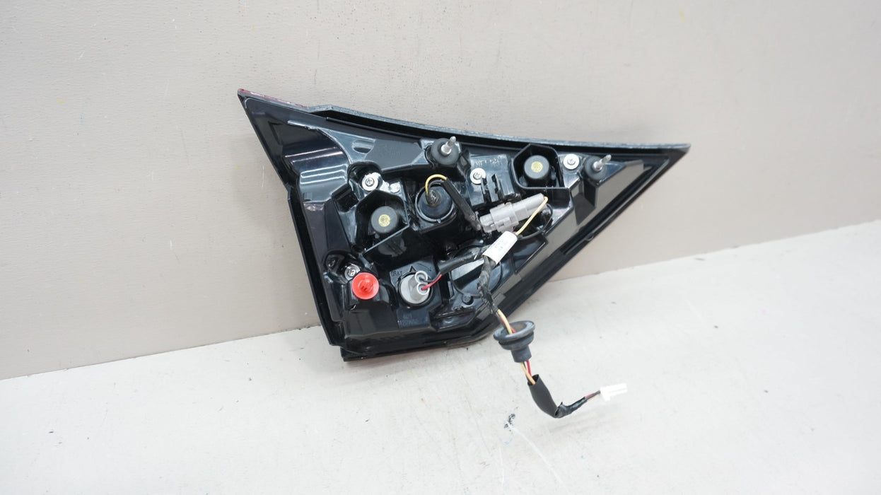 2021-2025 NISSAN ROGUE REAR RIGHT PASSENGER SIDE INNER TAIL LIGHT OEM