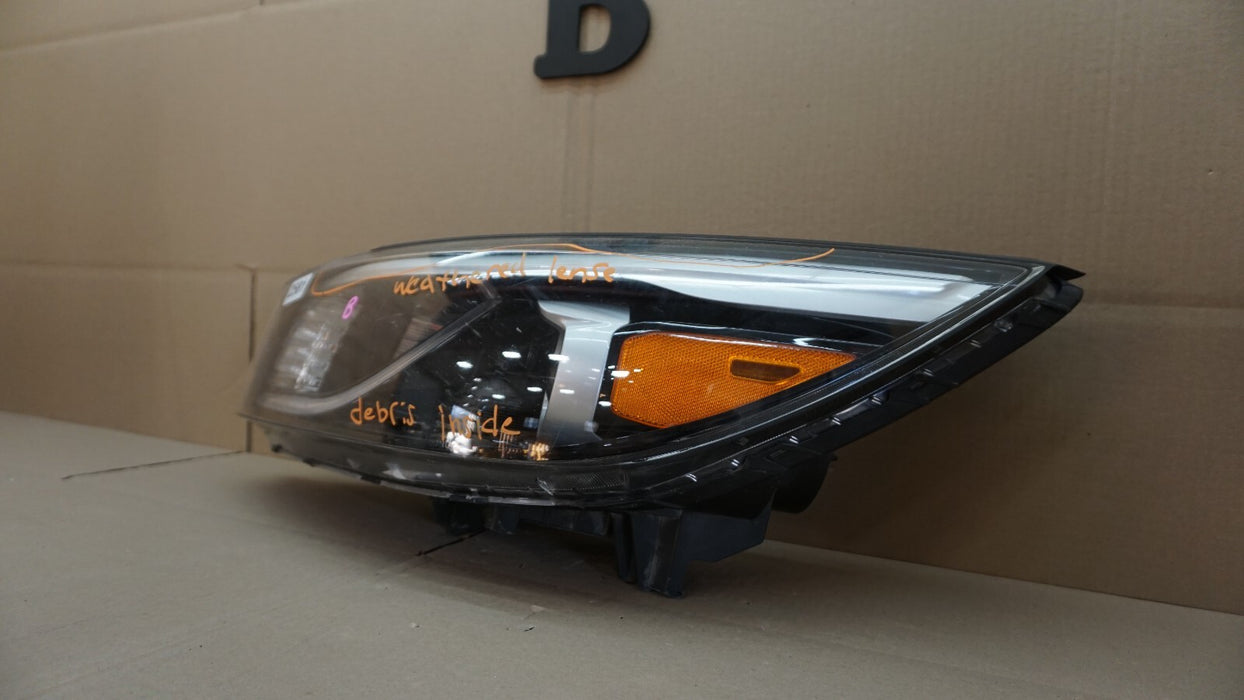 2015-2018 KIA SEDONA FRONT LEFT DRIVERS SIDE HEADLIGHT OEM 15 16 17 18