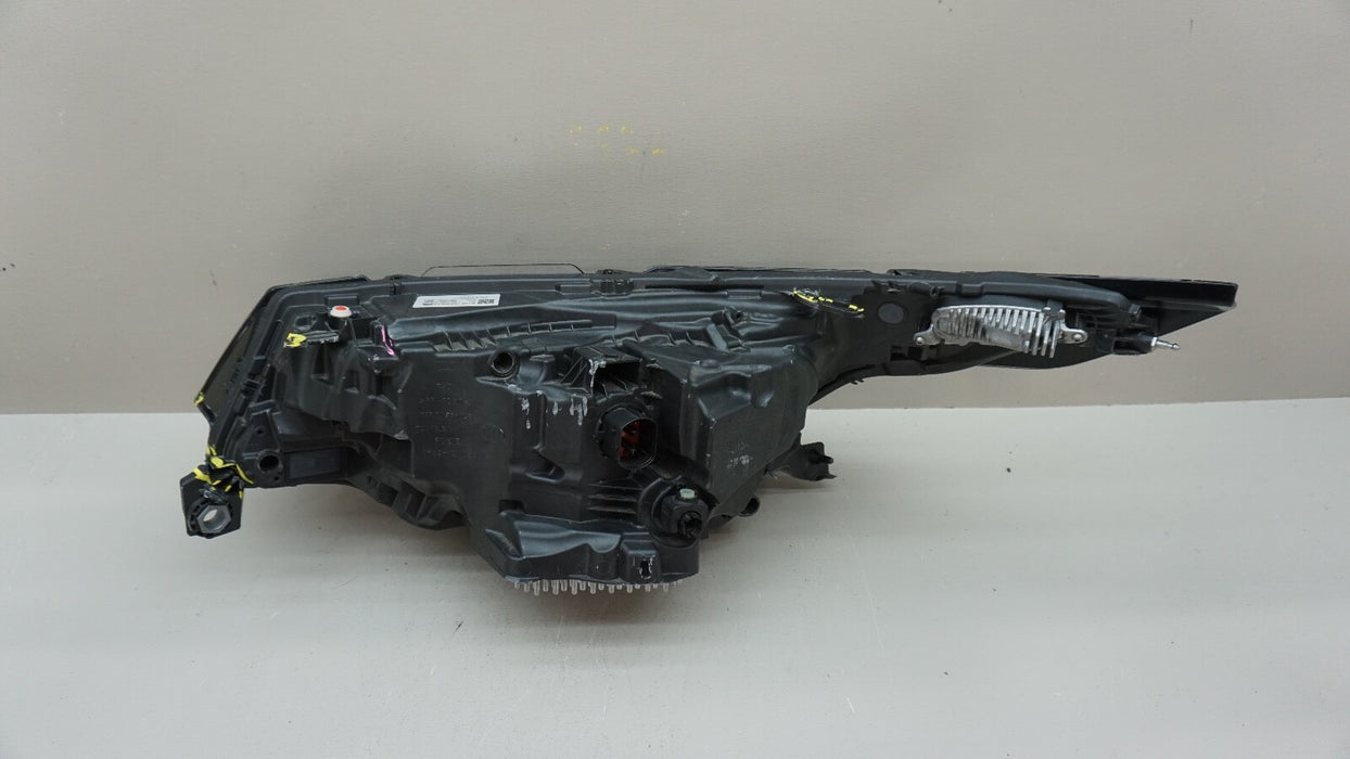 2021-2023 LAND ROVER DISCOVERY FRONT RH RIGHT PASSENGER SIDE HEADLIGHT OEM