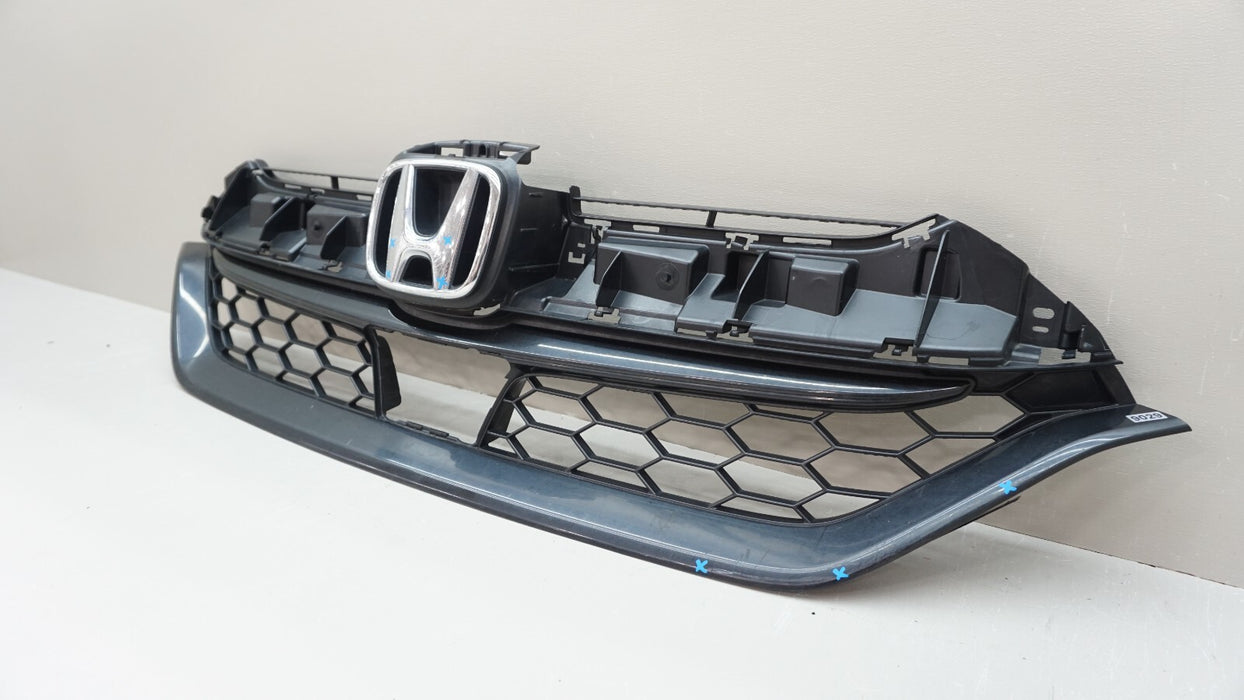 2017-2019 HONDA CR-V CRV FRONT BUMPER GRILLE OEM 71121-TLA-A100