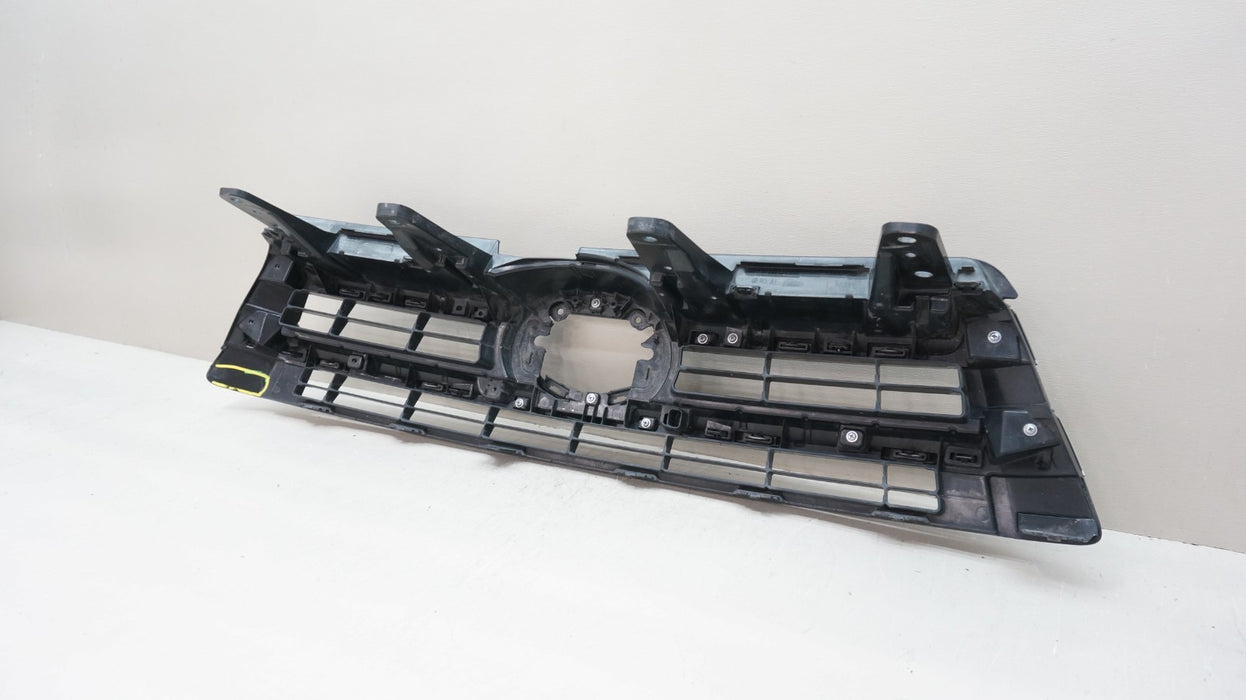 2017-2019 TOYOTA HIGHLANDER FRONT BUMPER RADIATOR GRILLE OEM 53101-0E240