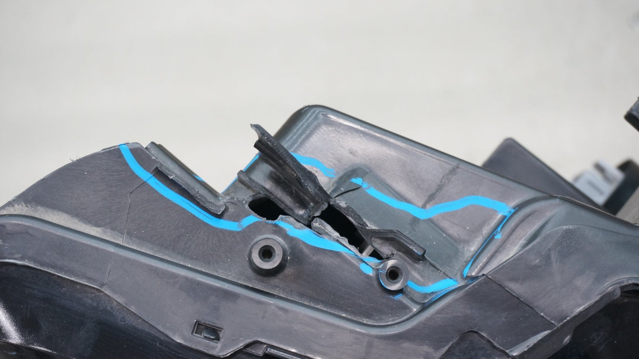 2022-2025 HONDA CIVIC FRONT RIGHT PASSENGER SIDE LED HEADLIGHT OEM