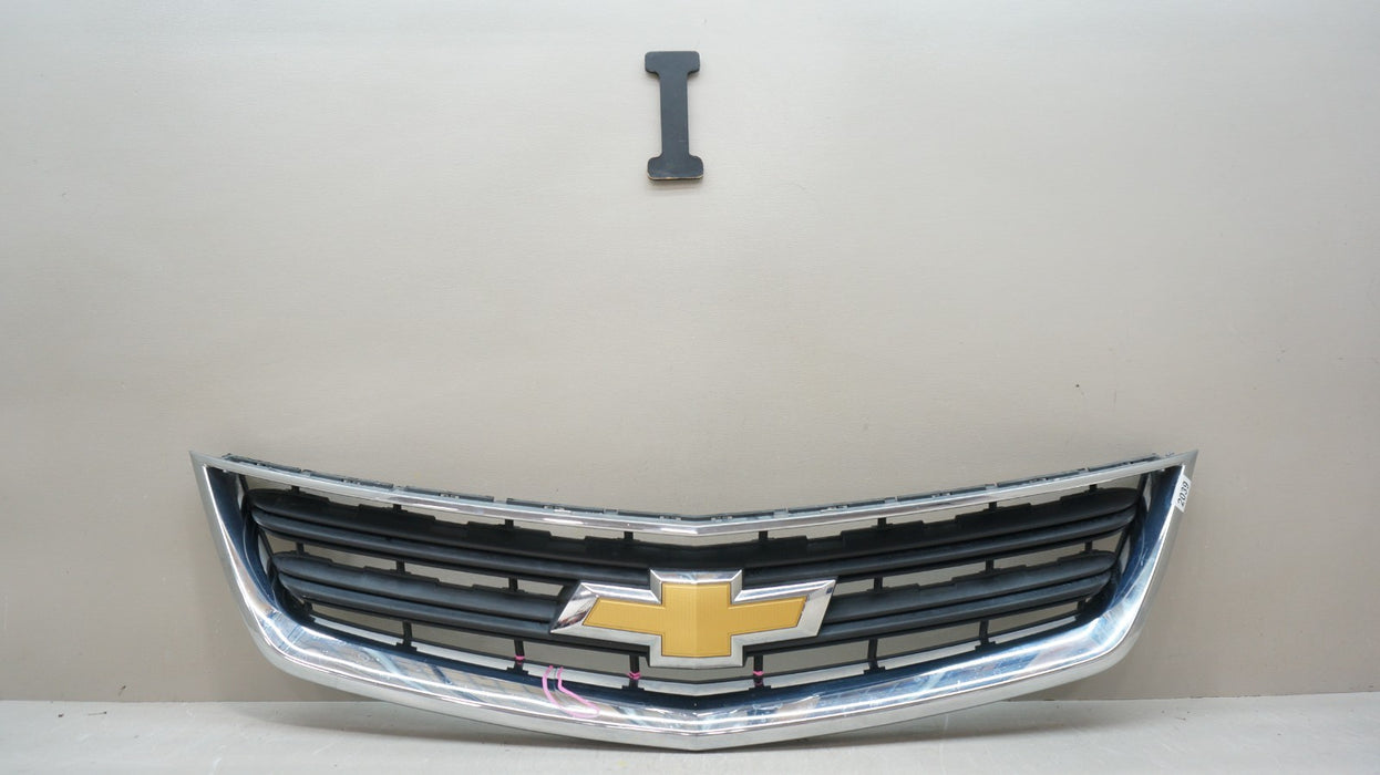 2014-2020 CHEVROLET MALIBU FRONT BUMPER RADIATOR GRILLE OEM 22941704