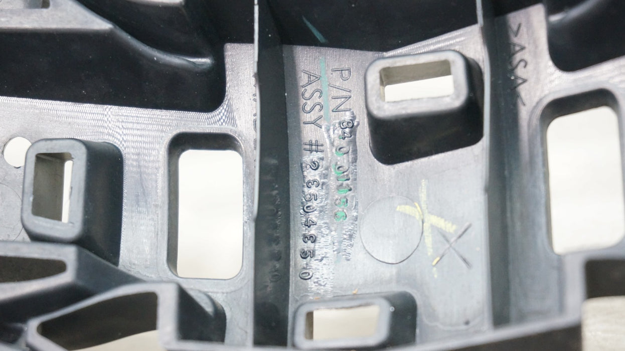 2016-2018 CHEVROLET CRUZE FRONT UPPER BUMPER GRILLE OEM