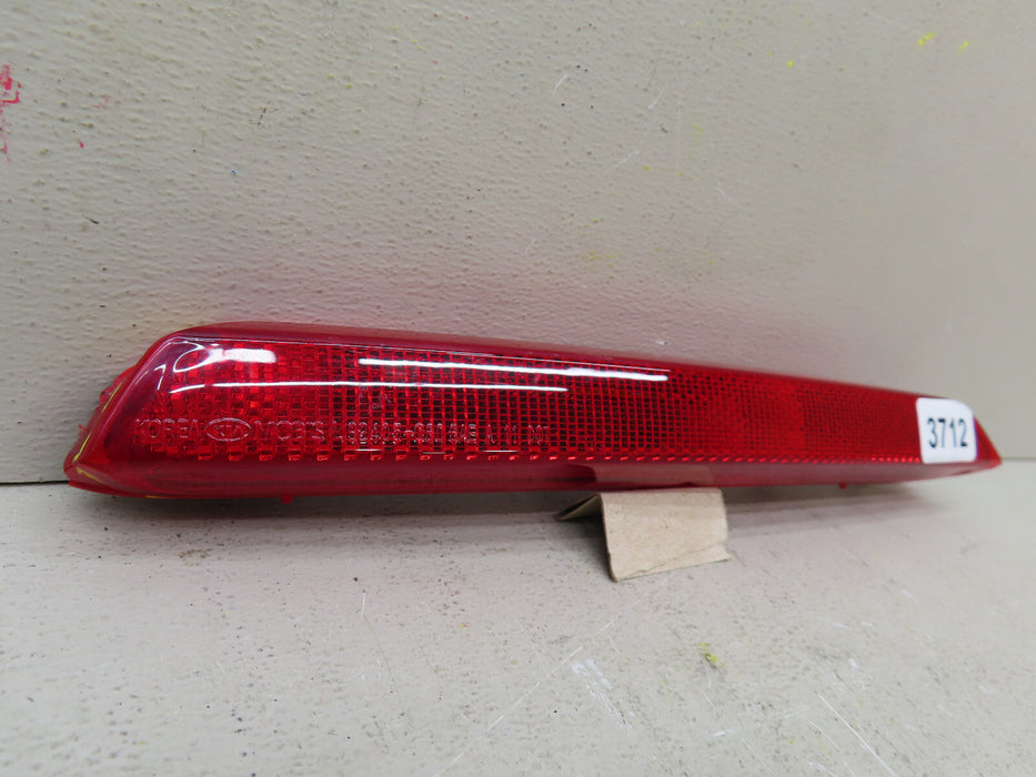 2016 2017 2018 KIA SORENTO REAR LEFT DRIVER BUMPER REFLECTOR OEM 92405-C6000