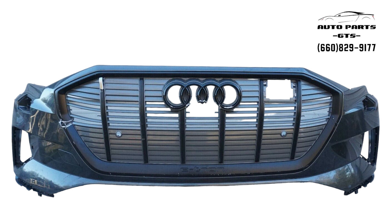 2019-2020 AUDI E-TRON FRONT BUMPER COVER PANEL W/ GRILLE 4KE807437E 19 20 OEM