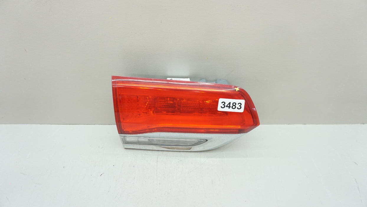 2014-2021 JEEP GRAND CHEROKEE REAR LEFT DRIVER SIDE INNER TAIL LIGHT OEM